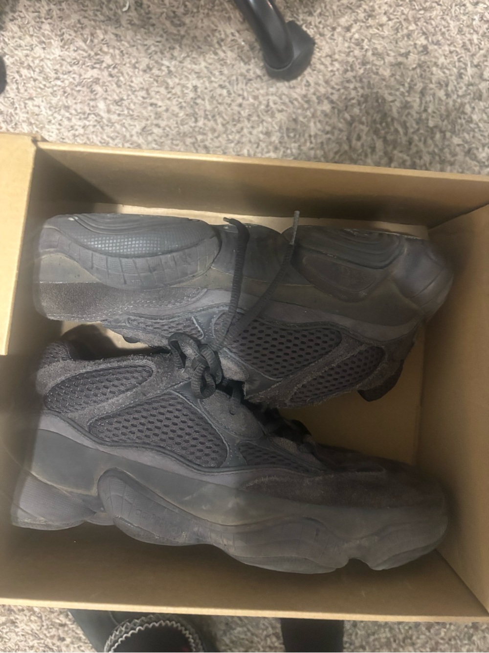Yeezy 500 util black
